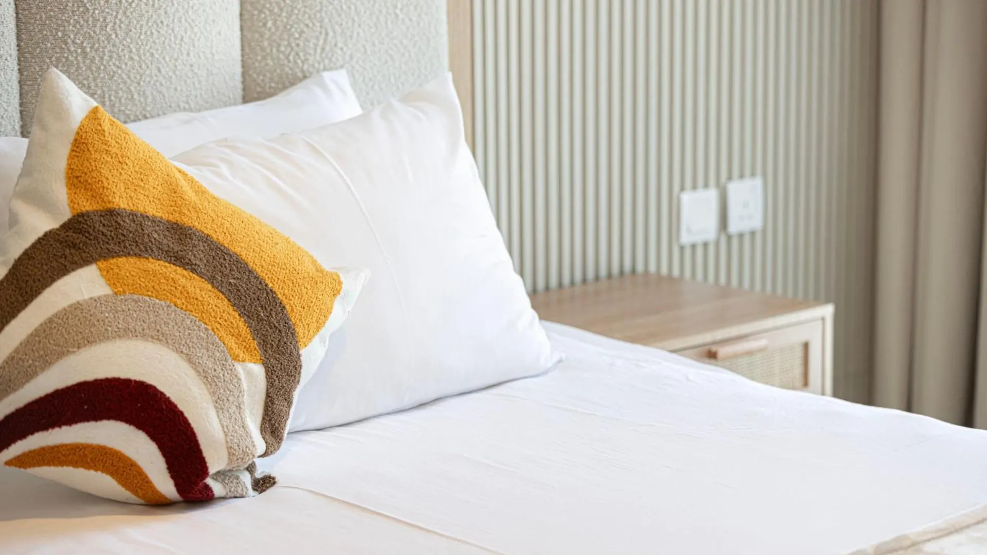 1Br Skyline Gem By Blue Cloud Holidays Sharjah Apartment